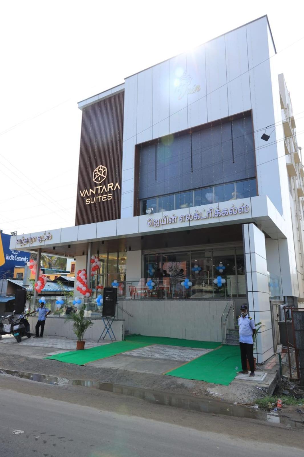 Vantara Suites Vellore Extérieur photo