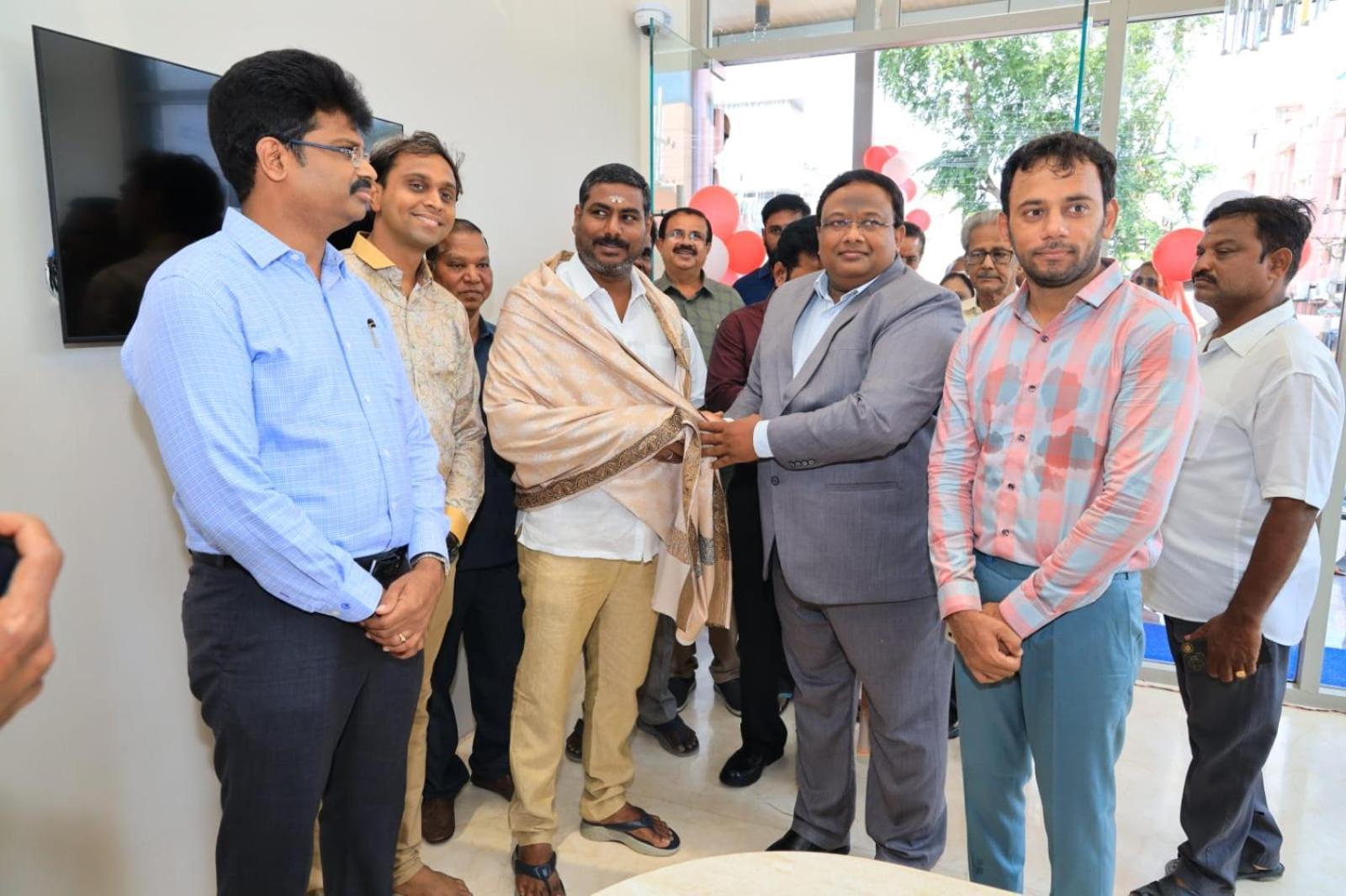 Vantara Suites Vellore Extérieur photo