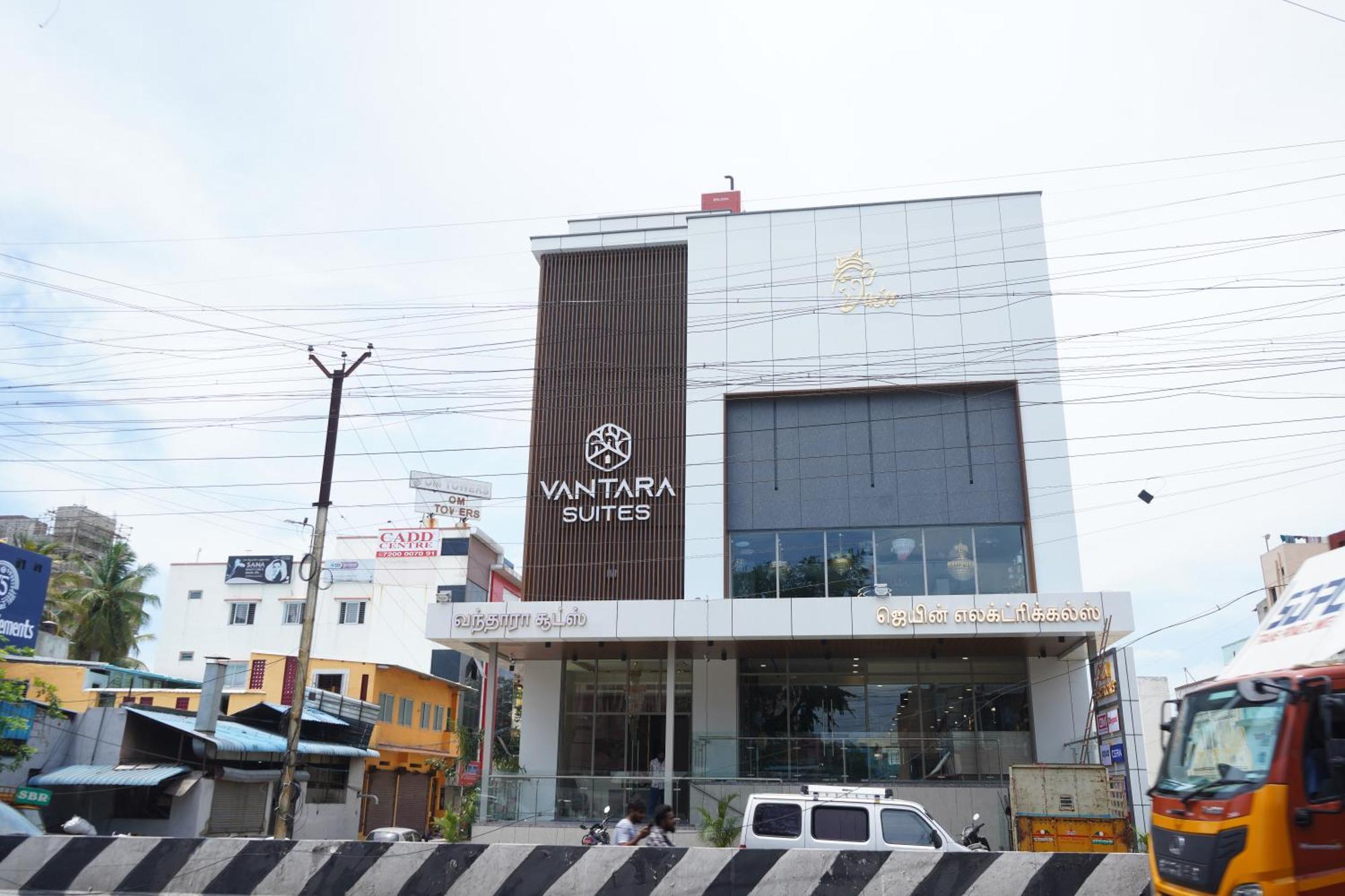 Vantara Suites Vellore Extérieur photo